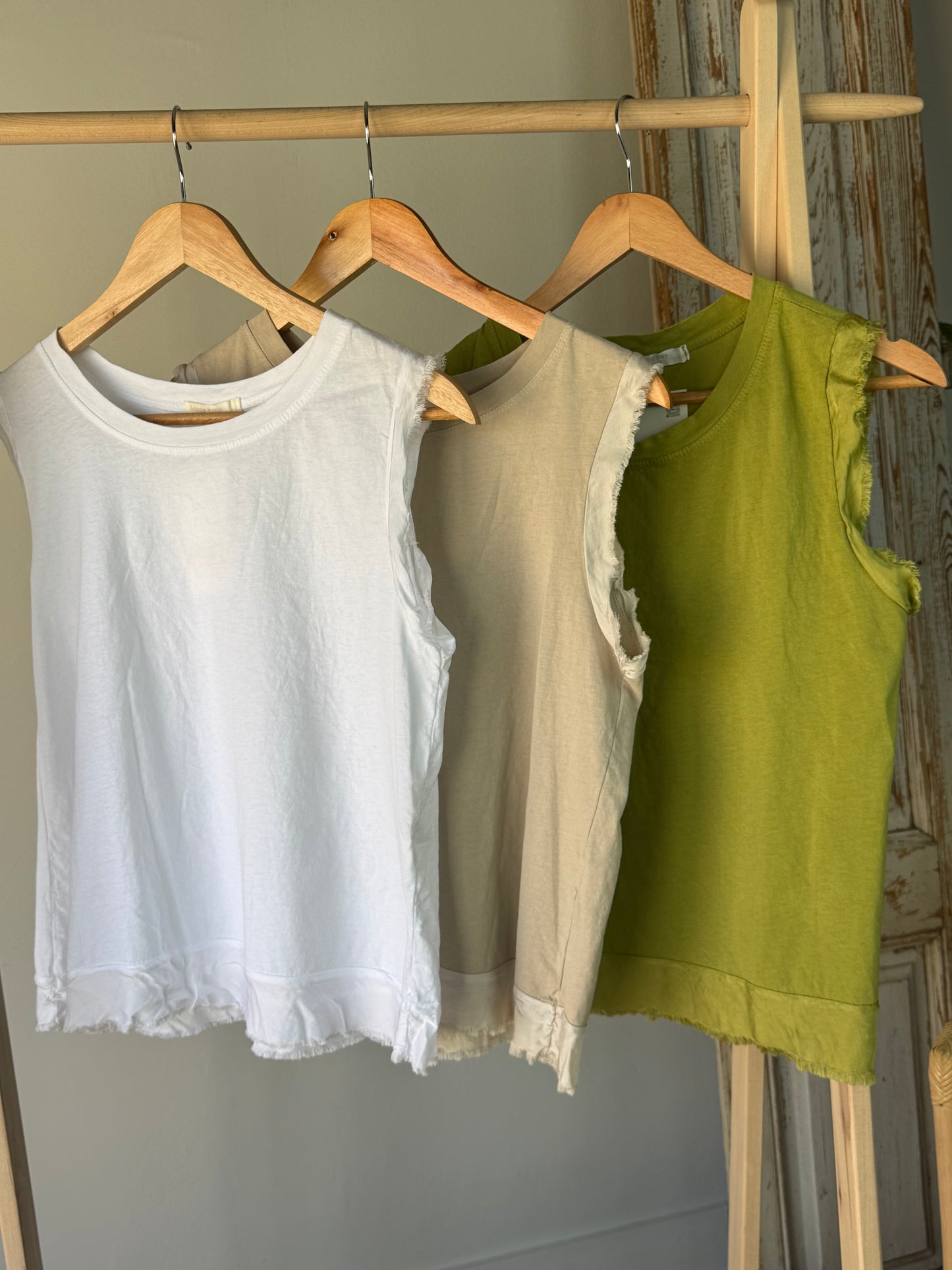 Camiseta Lora